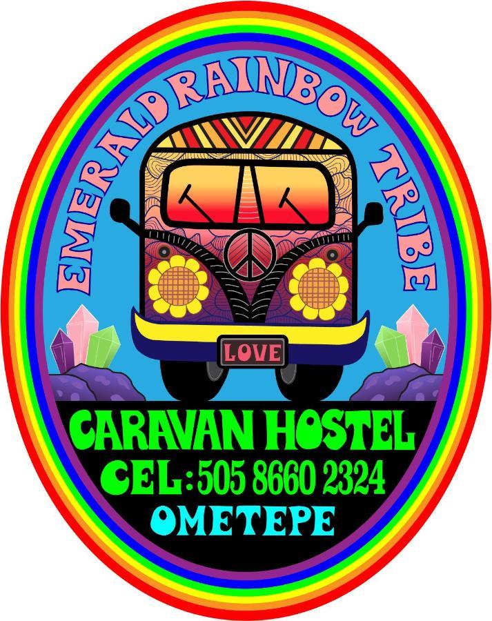 Rainbow Caravan Hostel Las Pilas Exteriör bild